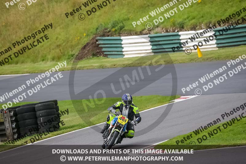 cadwell no limits trackday;cadwell park;cadwell park photographs;cadwell trackday photographs;enduro digital images;event digital images;eventdigitalimages;no limits trackdays;peter wileman photography;racing digital images;trackday digital images;trackday photos